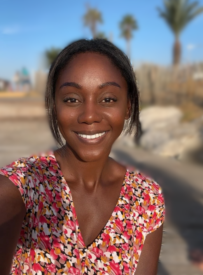 Coach et thérapeute qui aide les personnes à mieux se connaitre