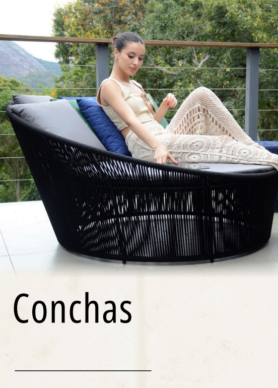 Conchas: móveis de alto padrão em alumínio, corna náutica, fibra sintética pra área externa
