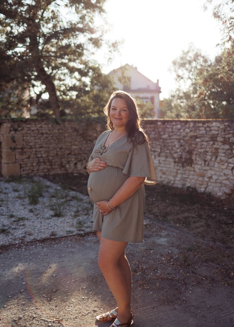 Photographe grossesse Bourges 18