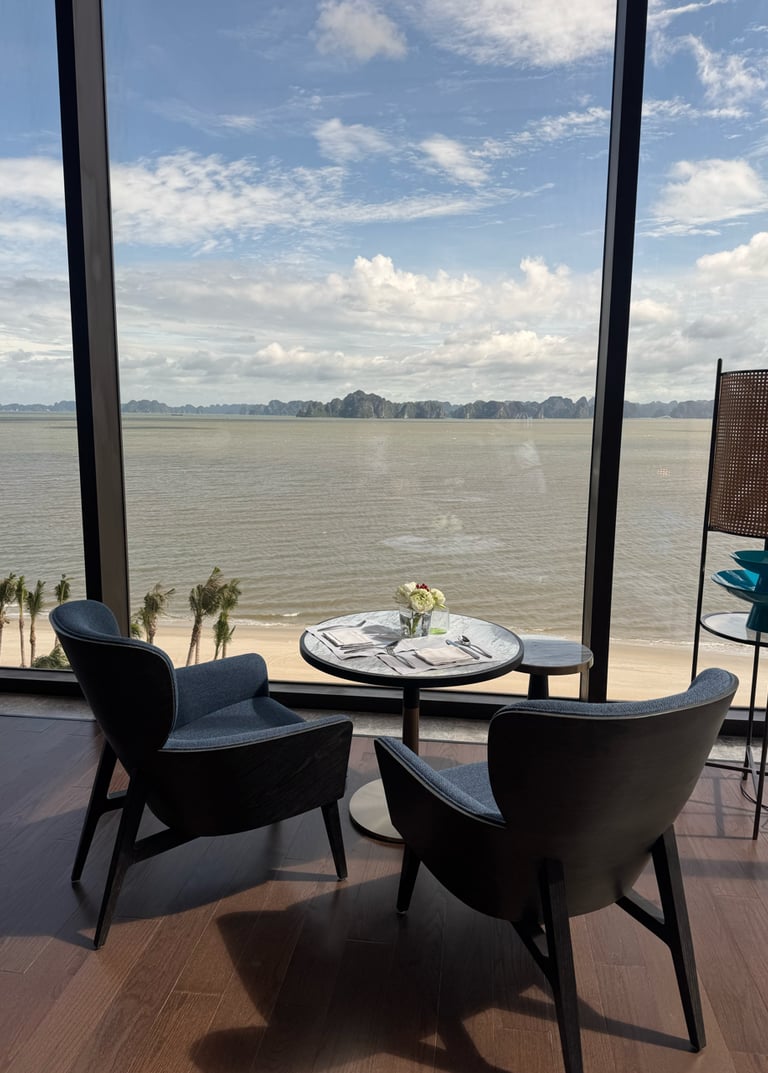 รีวิว Intercontinental Halong Bay Review