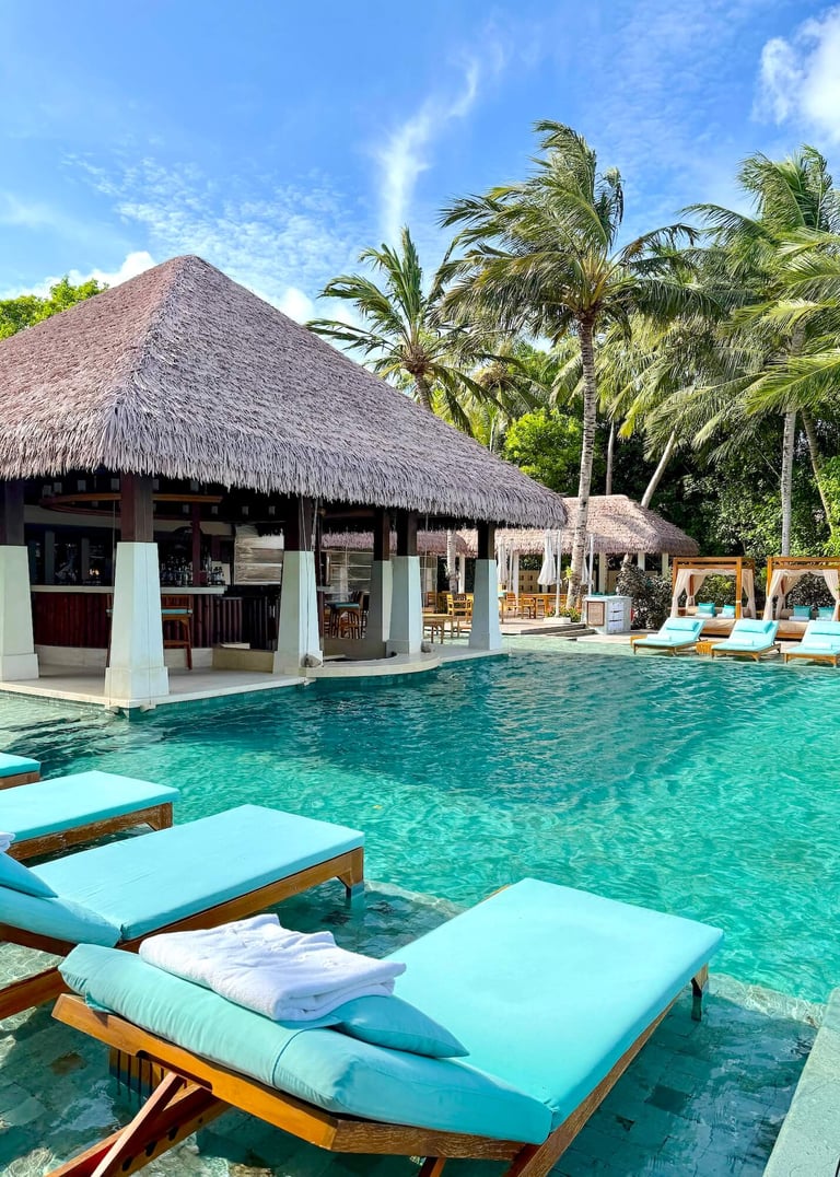 Ayada Maldives main pool