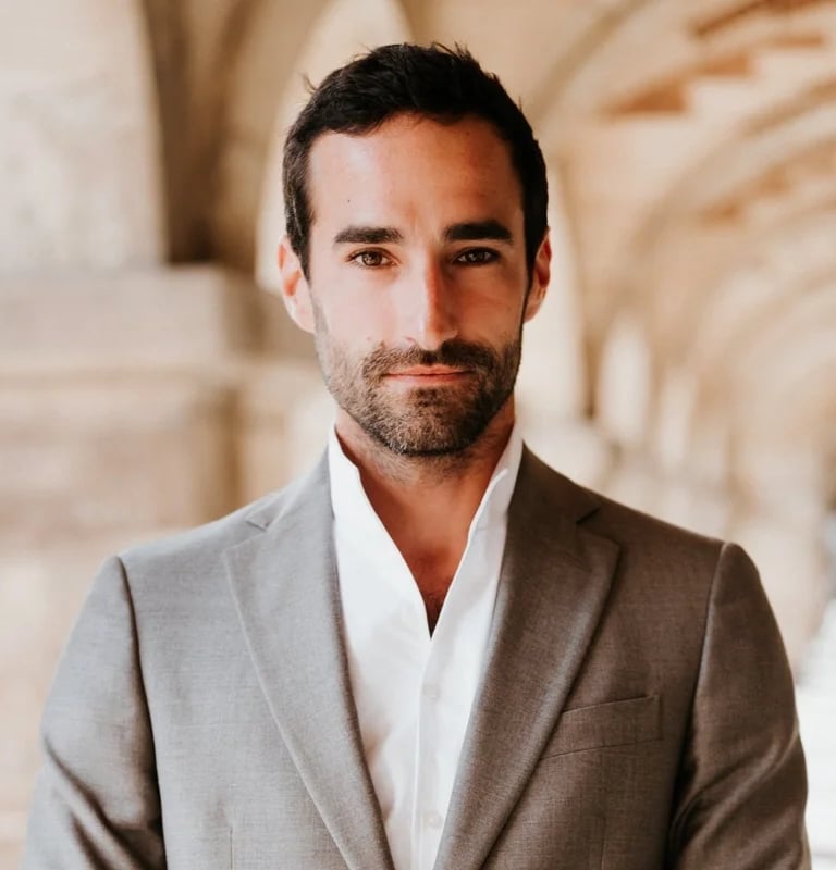 Maître Pierre Lajus, avocat à Paris