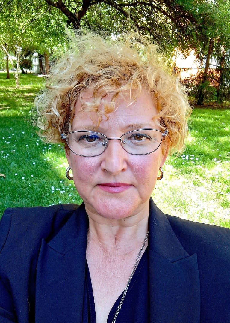 carmen pombero escritora terapeuta surya reiki axarquia