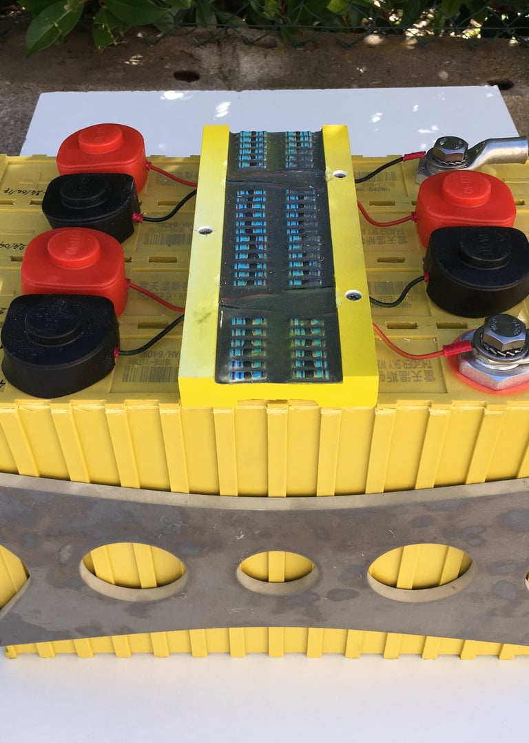 Prototype des premières batterie Electroboat