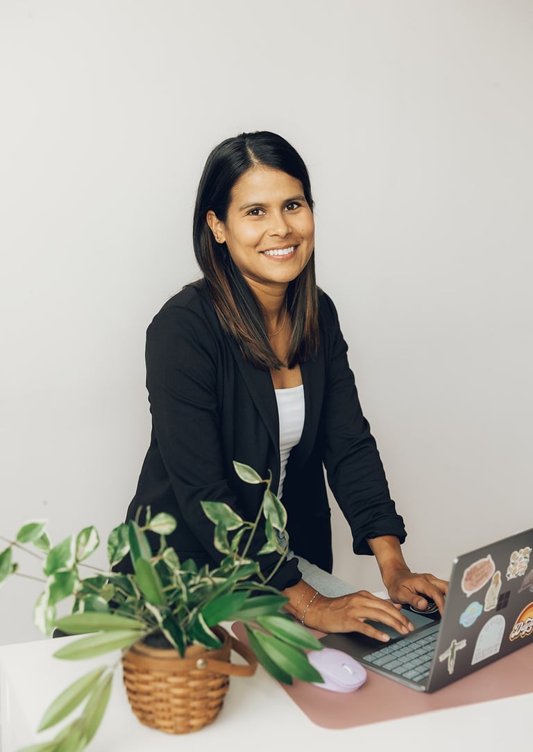 Val Arias profile photo 2