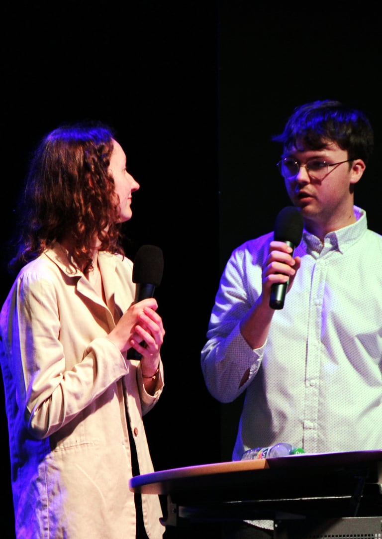 Premiere You Are Enough - Theatersaal Norden