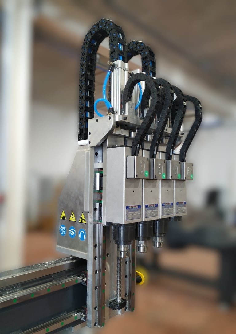 Máquina CNC de 4 cabezales