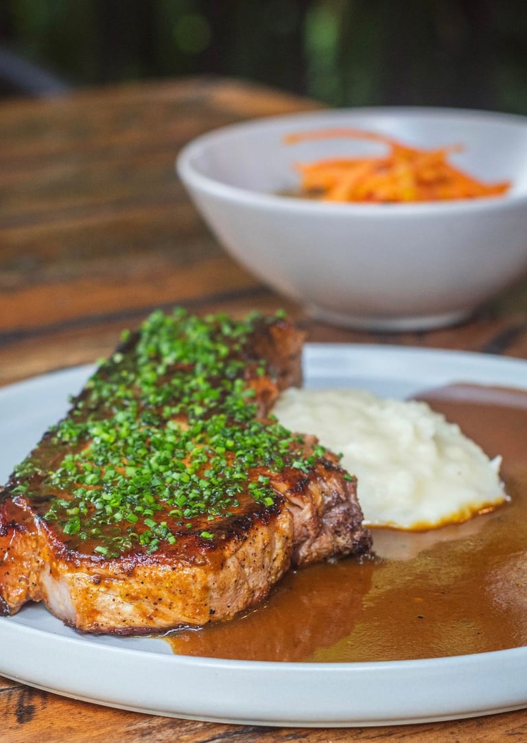 Chuleton-Restaurante-La-Reserva-del-Colibri-Quimbaya-Quindio