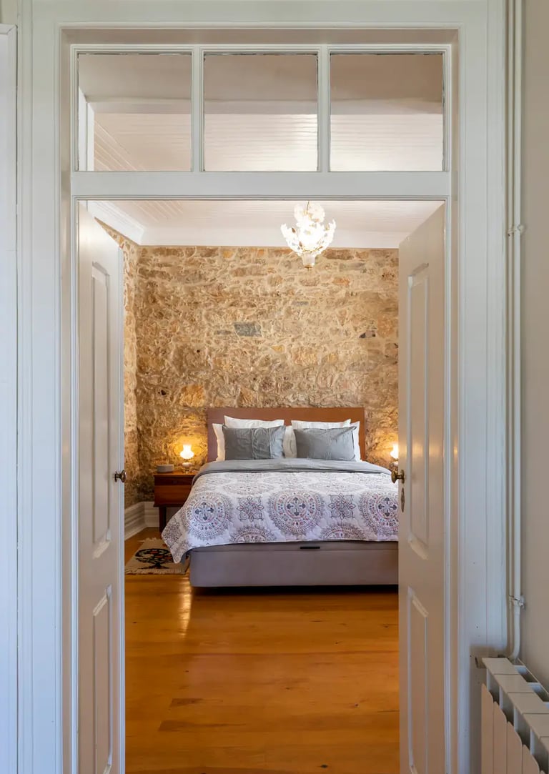Casa Largo da Pena inside