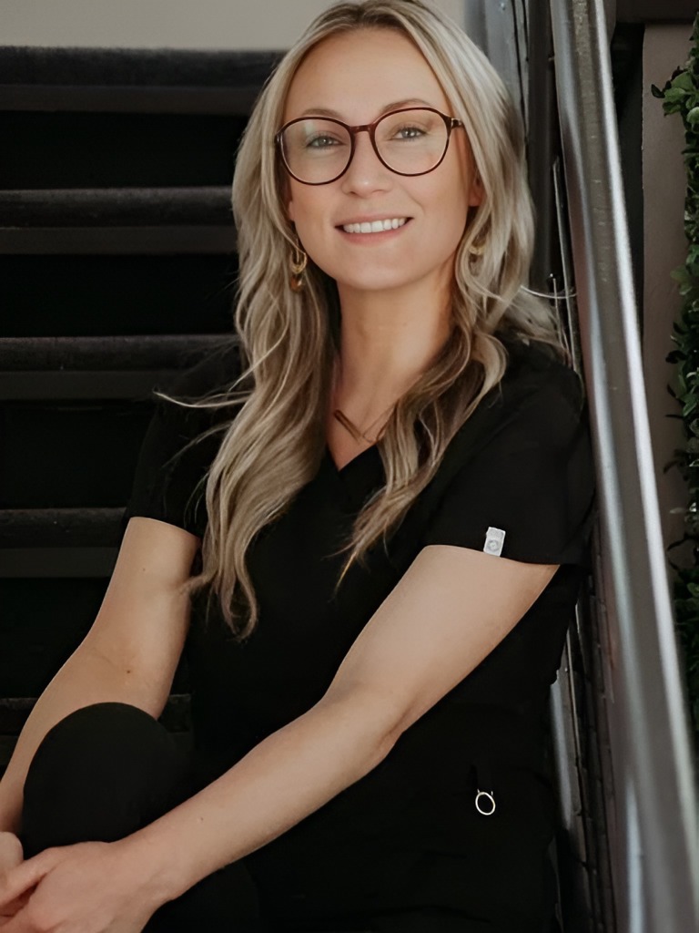 Portrait of Ashley Hunter, who provides the aesthetic services at Edge Optics Fort Collins location