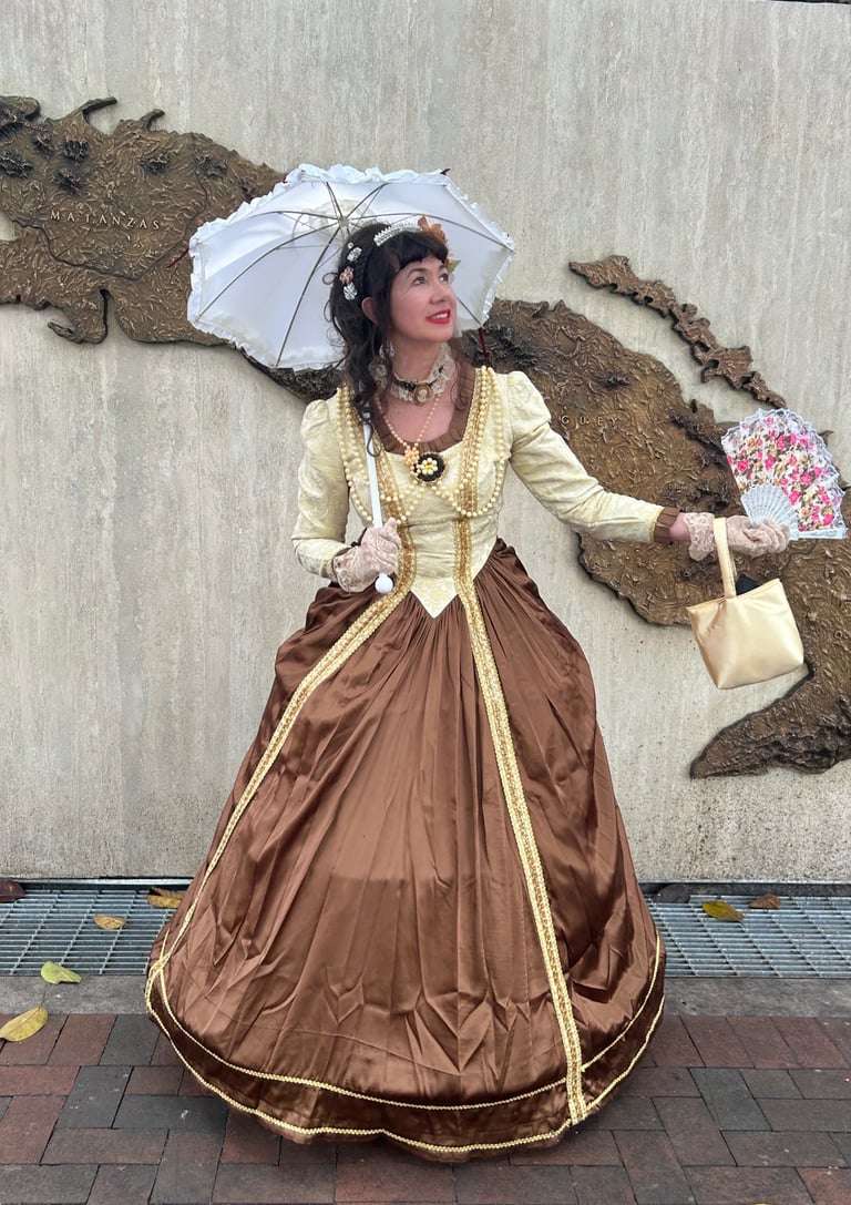 La Dra Glenda Mujer Esperanza, Directra del Instituto Folklorico Cubano Americano Ritmo Danzon
