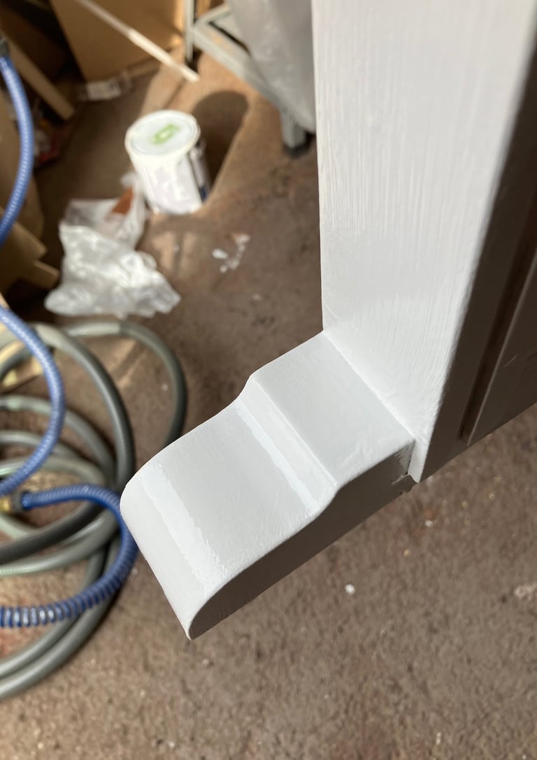 sash window horn satin white