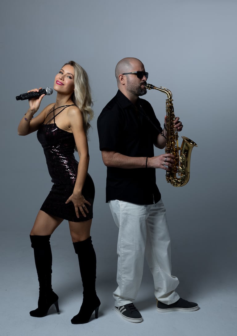 Dúo Musical: Saxo y Cantante