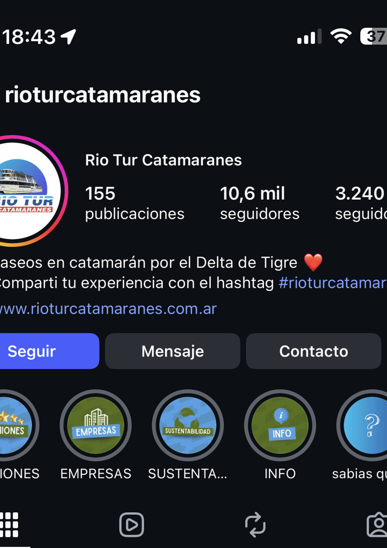 Captura de pantalla del perfil de Instagram de Rio Tur Catamaranes con recorridos en barco