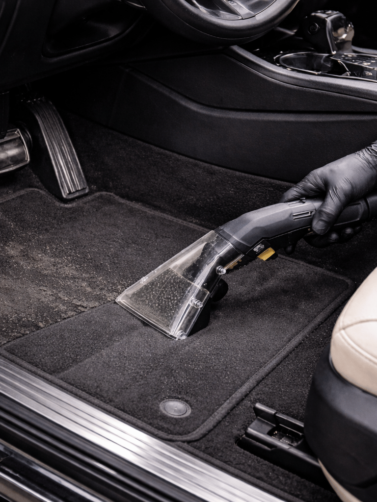 Nettoyage en profondeur de l'intérieur du véhicule