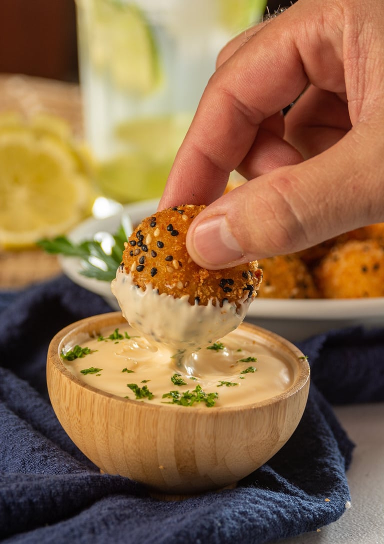 Bolinho de camarão com cream cheese Camarão do Sol