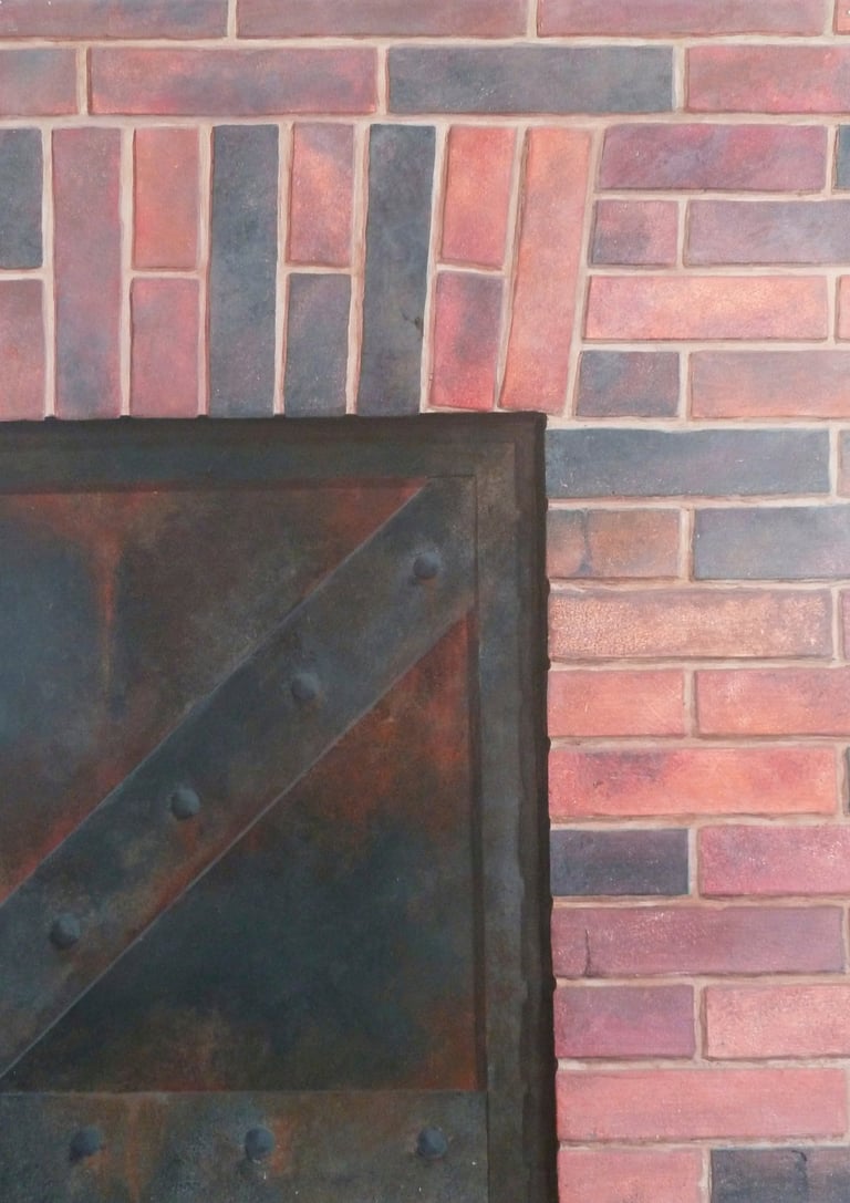 De fausses briques, une vieille porte de hangar rouillée, ce trompe-l'oeil créé une ambiance idéale pour un Escape Games ou p