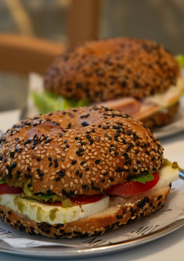 Halloumi Bagel Amsterdam Gulluri