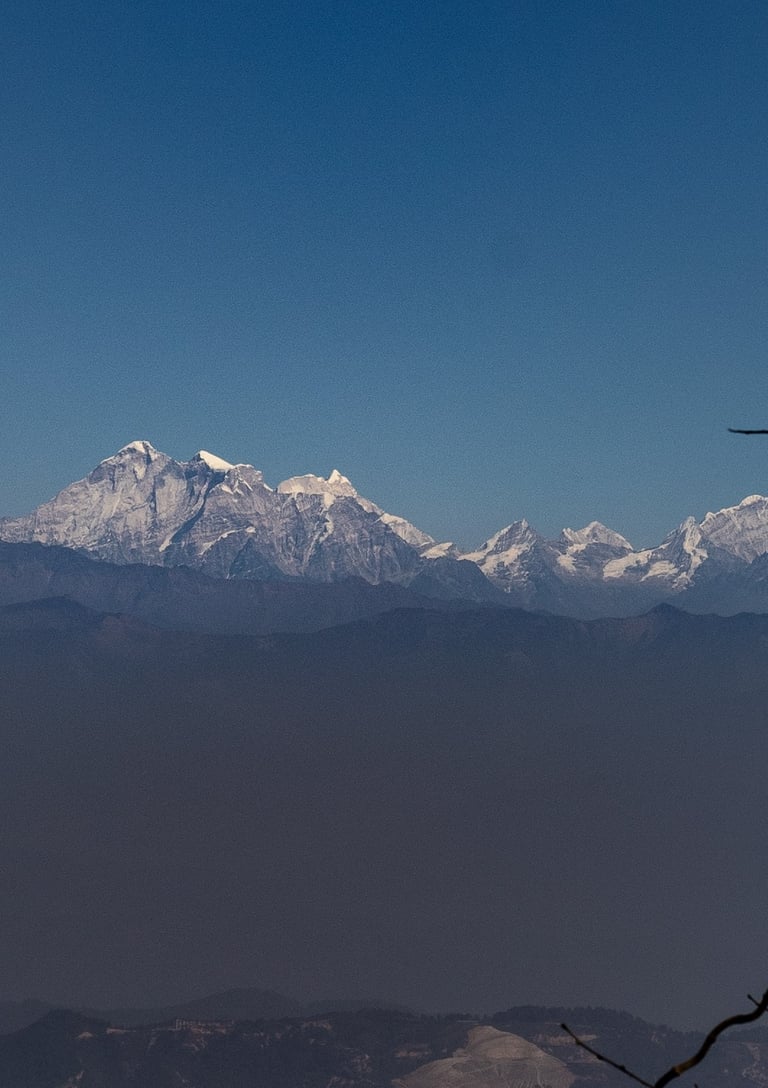 1 day hike, short hike, kathmandu, nepal, phulchoki, himalayas, temple, hindu, buddhist, prayer flag