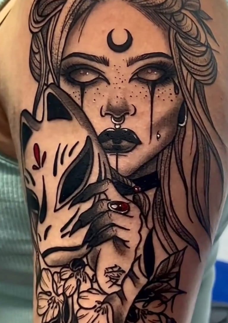 blackwork tattoo