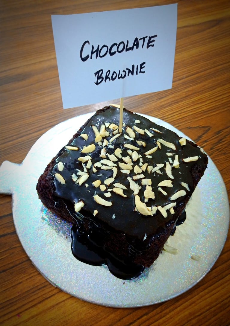 chocolate brownies vyanjan bakers prayagraj allahabad