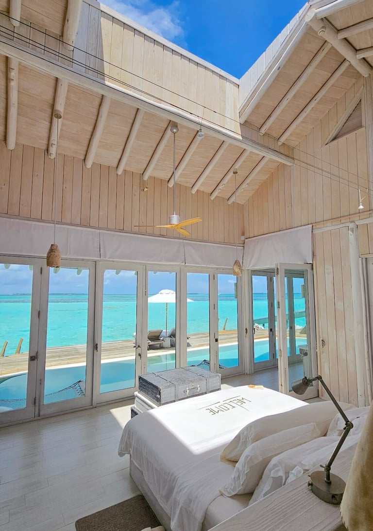 soneva-jani-villa-bedroom-roof