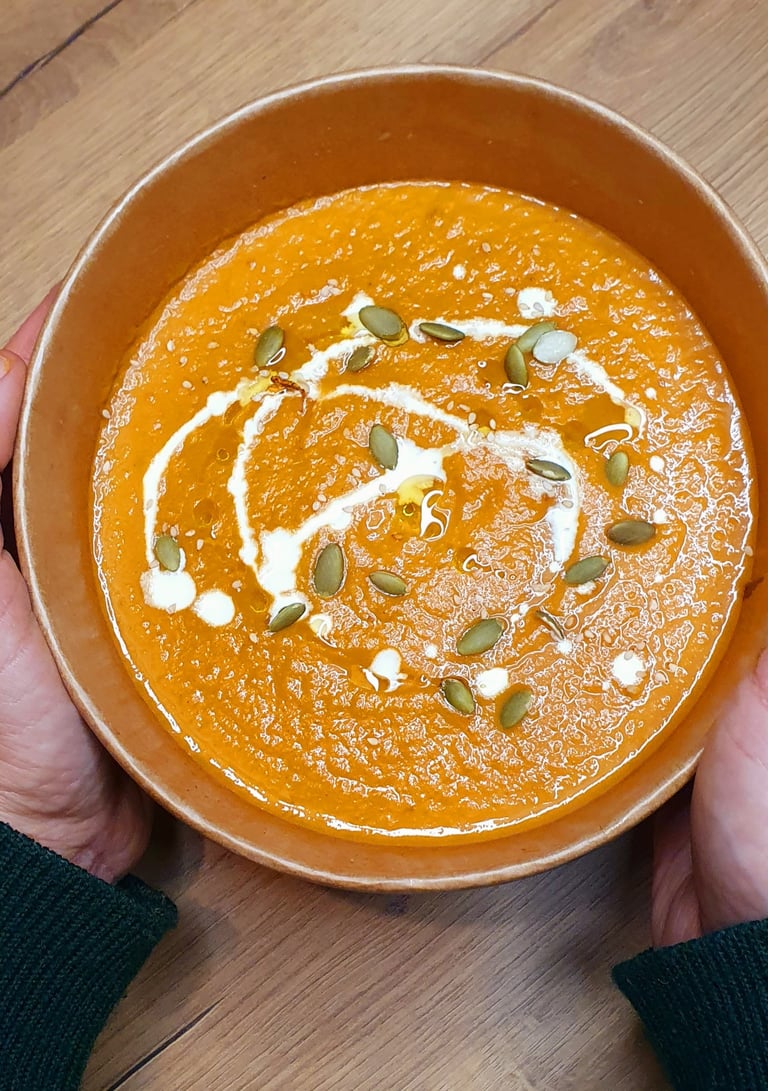 une soupe complète et saine adaptée aux mamans pendant la période du post-partum