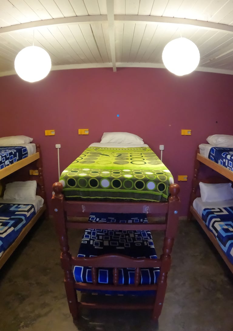 habitación ideal para grupo de amigos, viajeros en moto