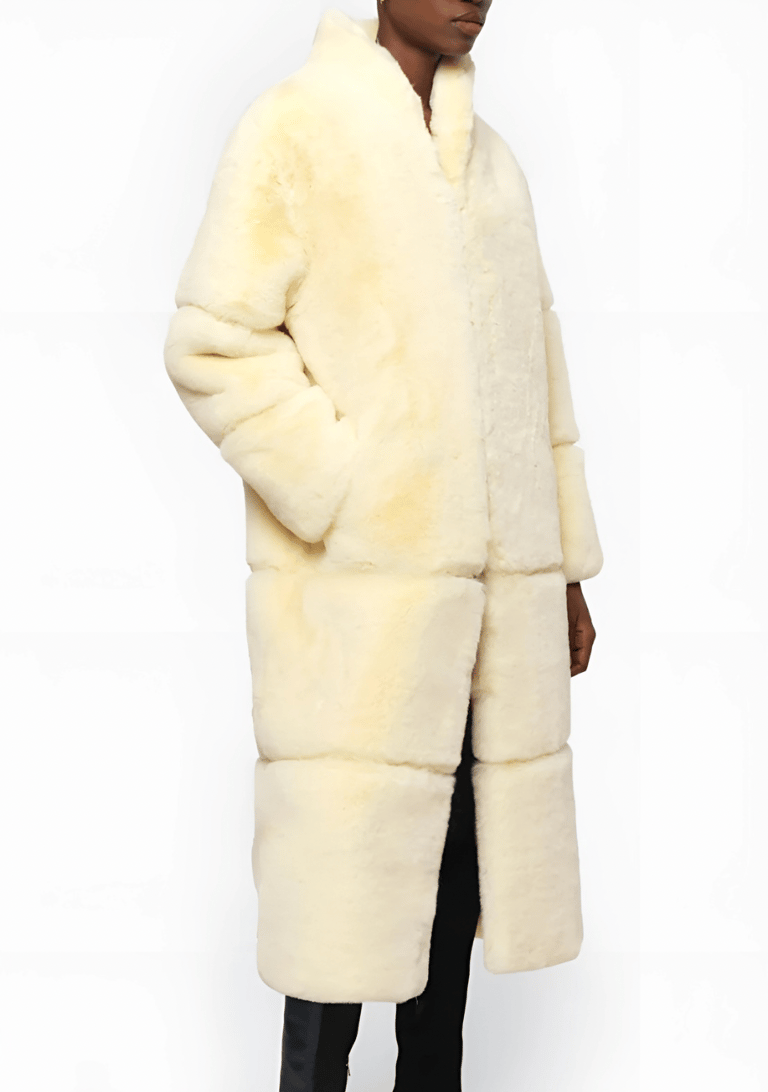 Women's Fur Coat from APPARIS