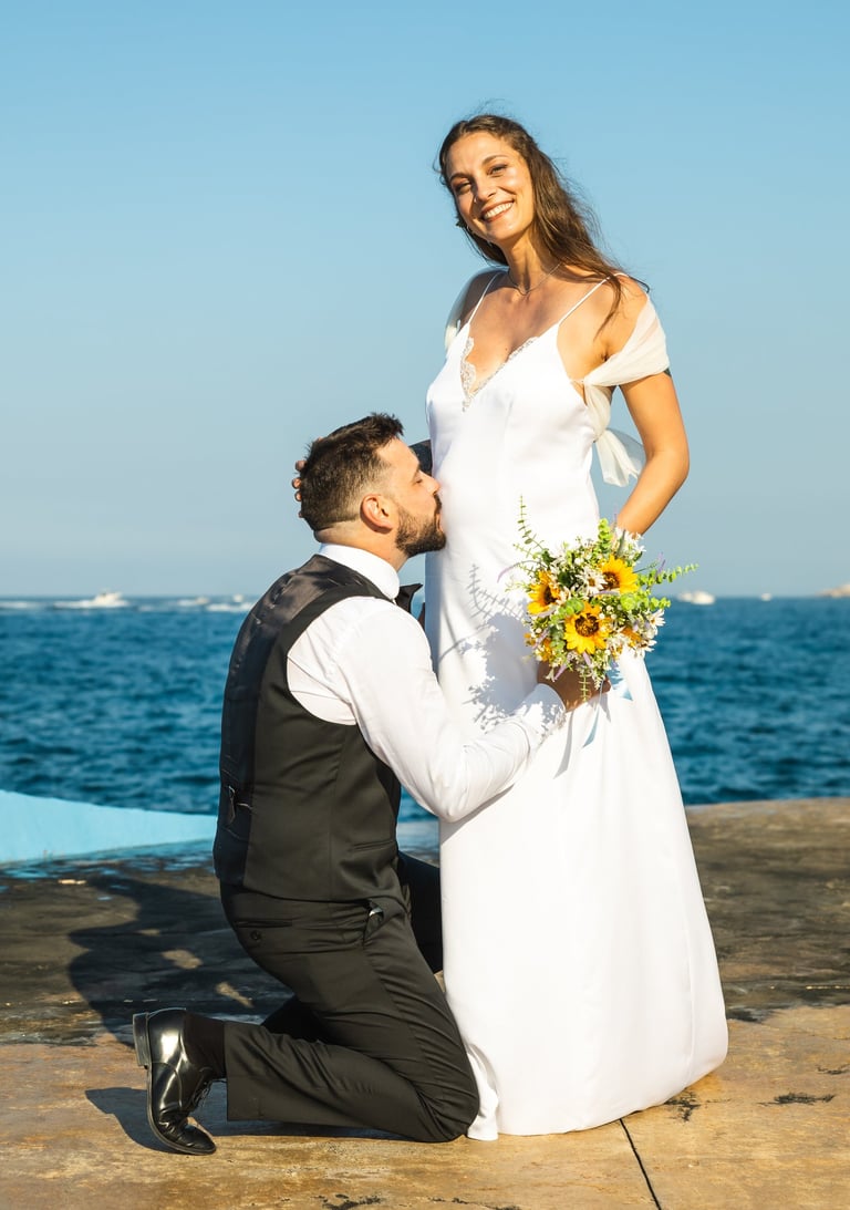 seaside wedding photoshoot, romantic seaside photo session in Malta