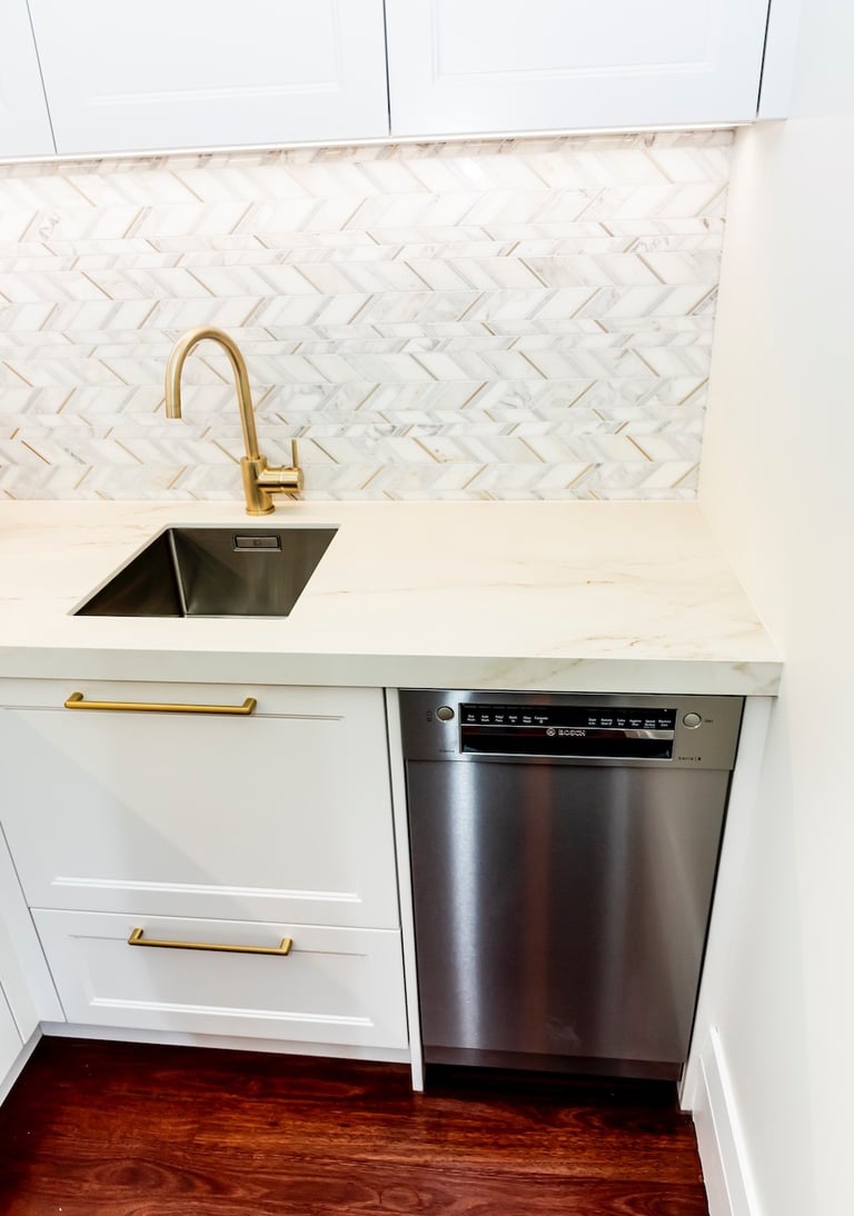 Scullery sink