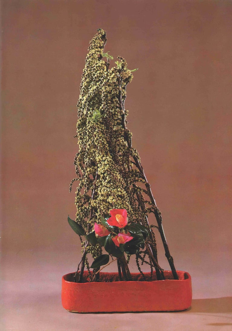 Ryusei ha Ikebana by Kasen Yoshimura