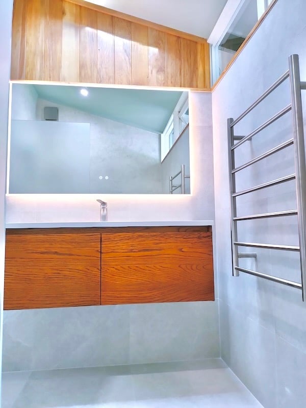 Custom build bathroom CHR Builders