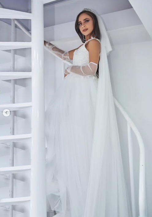 Beautiful wedding dress stunning wedding dress