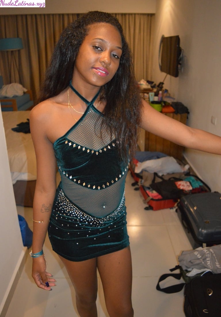 Latina Claraneta naked nude porn porno girl music teacher singer music student musician dancer model