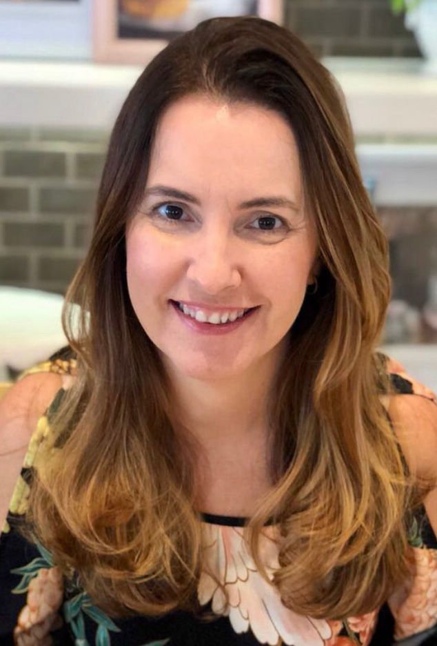 Dra-Cleonusia-Batista-Leite-Ginecologista-Arruda-Obstetra-consulta-vida-centro-medico