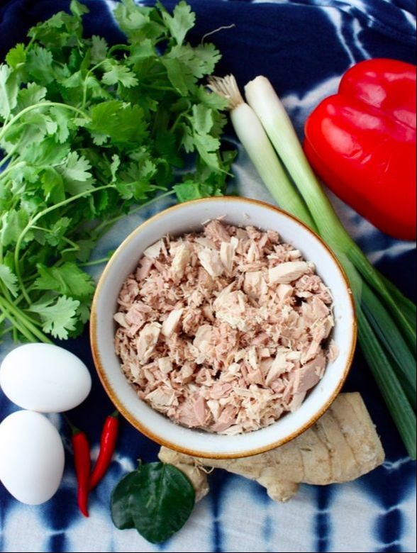 ingredients for Thai tuna cakes