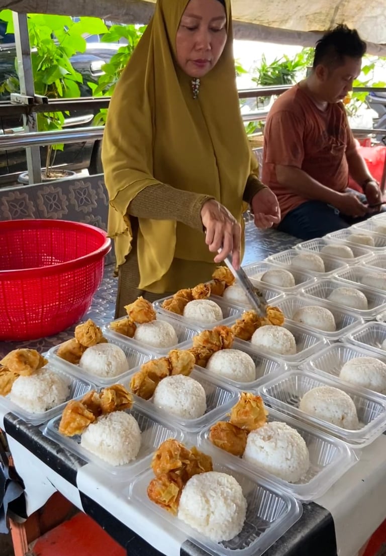 Harumas Berbagi