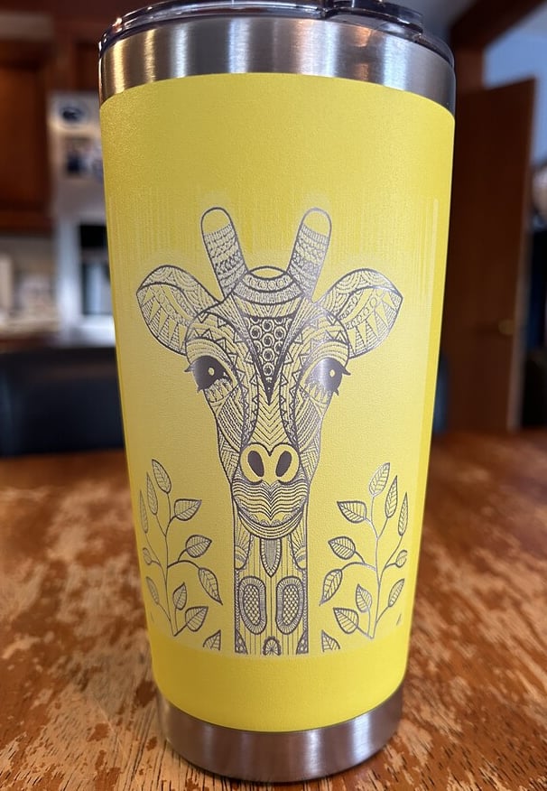 laser engraved drink tumbler with giraffe