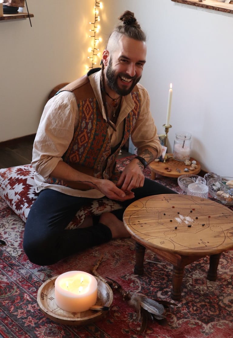 The artist behind Chakana Rituals