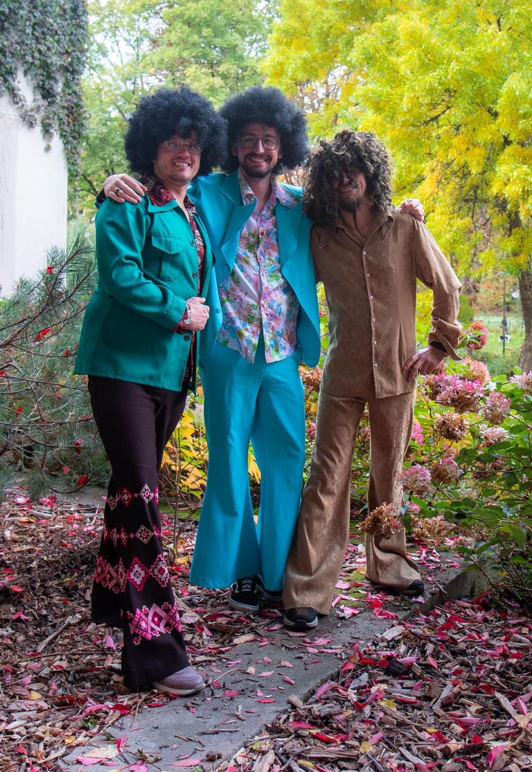 90 -ųjų metų kostiumai