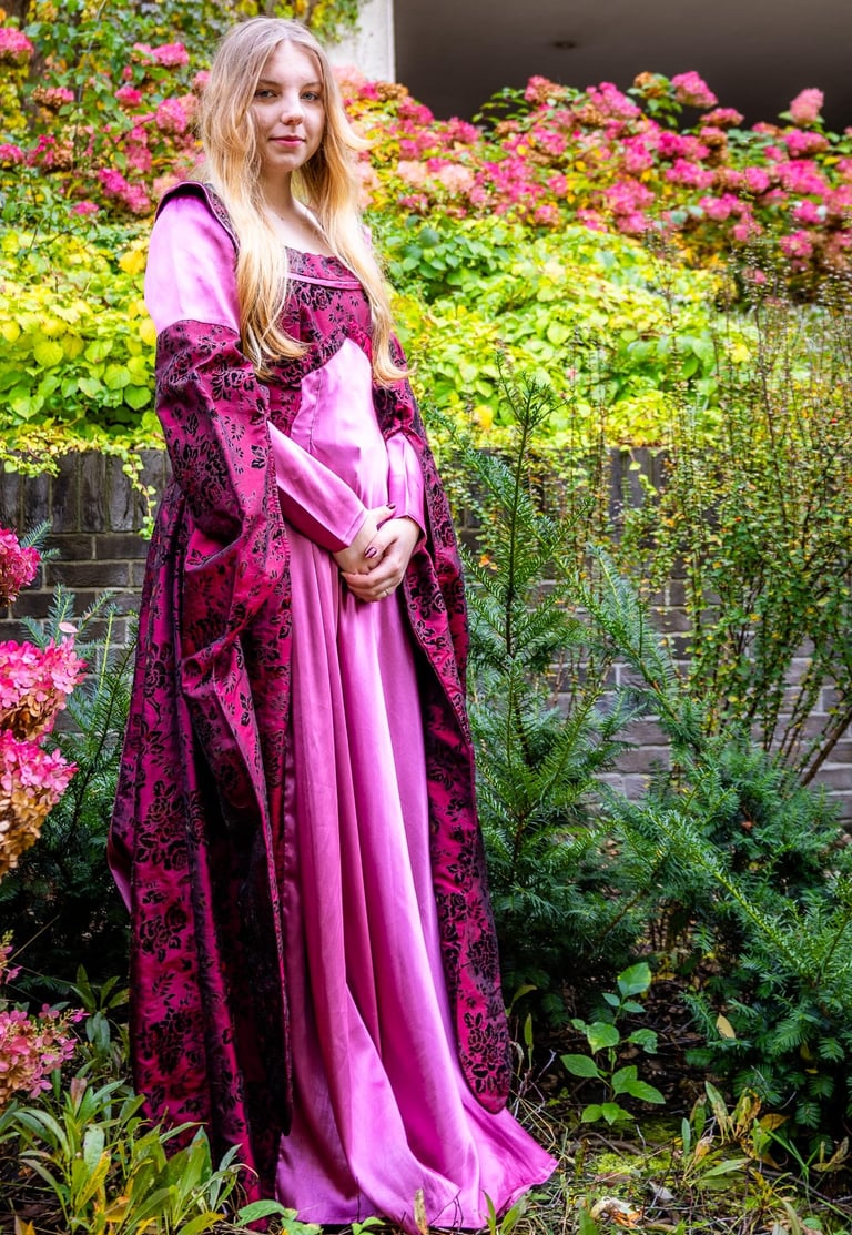 Viduramžių suknelė