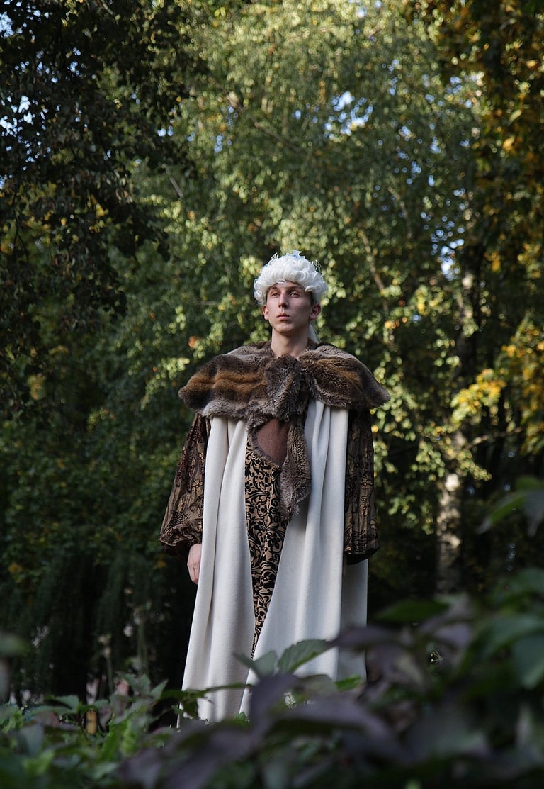 Vyriškas istorinis kostiumas