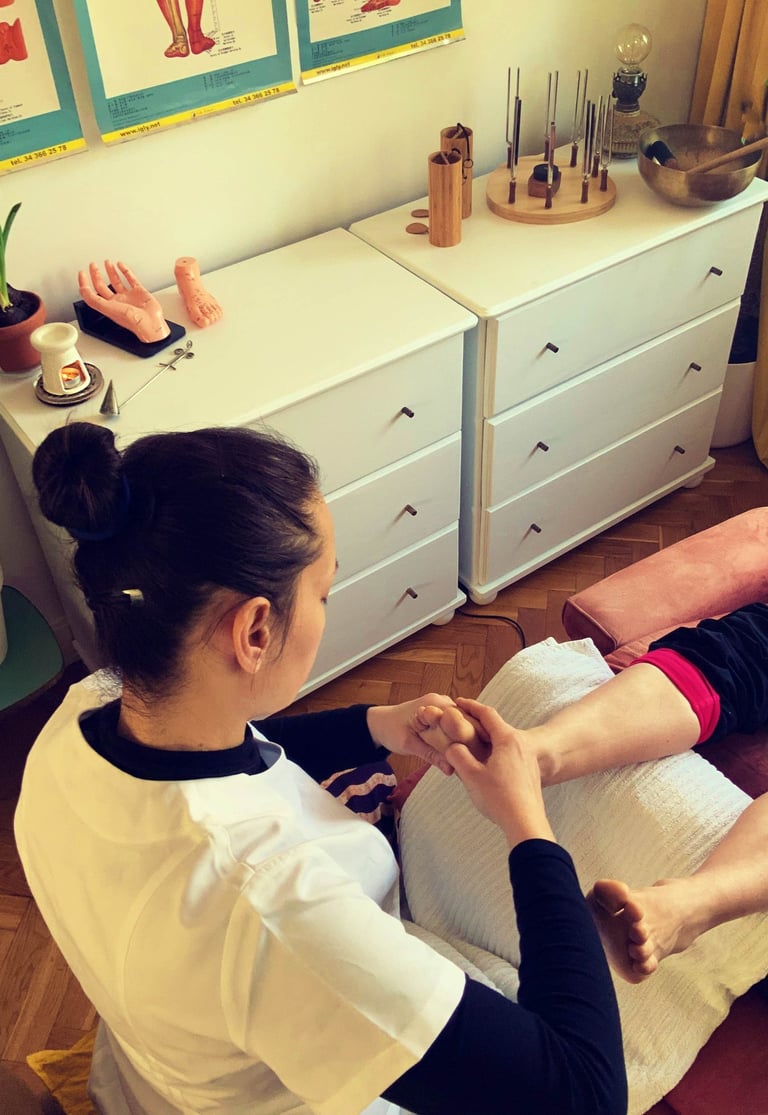 Monika Nawrot refleksoterapia i terapie naturalne