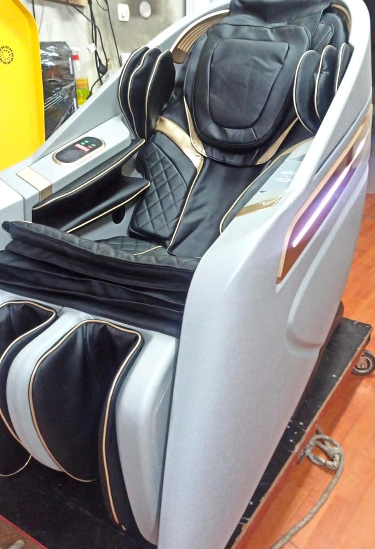 cellini, wifi bağlantılı, kağıt parayla çalışan masaj koltuğu