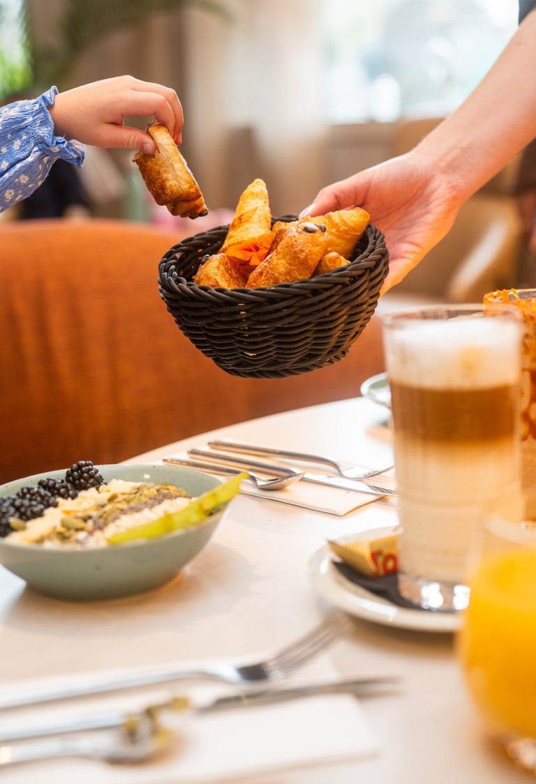 Petit déjeuner dans un hôtel