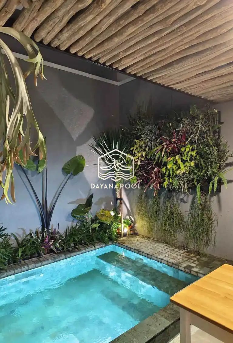 kolam renang sederhana cocok untuk keluarga.