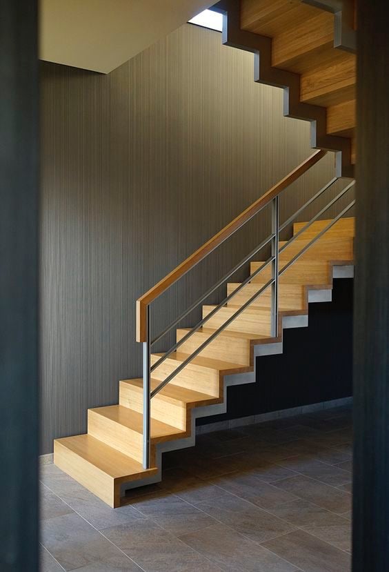 atsparūs paviršiai