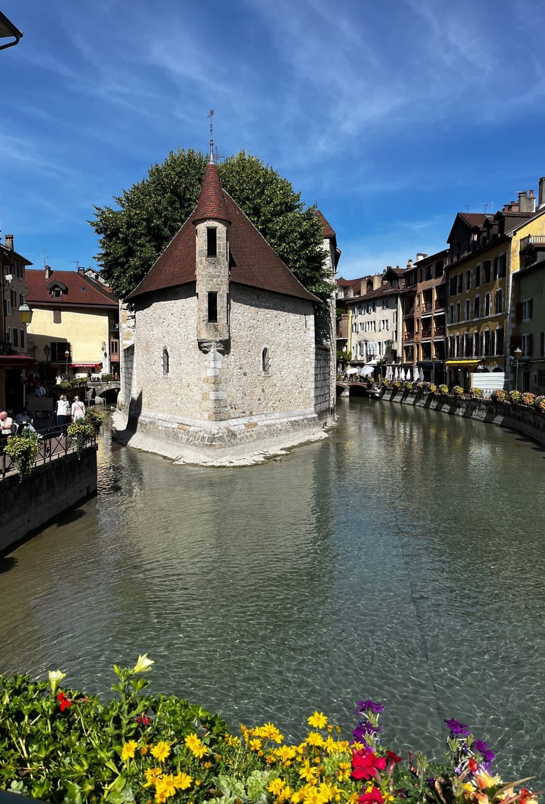 Vue prison Annecy