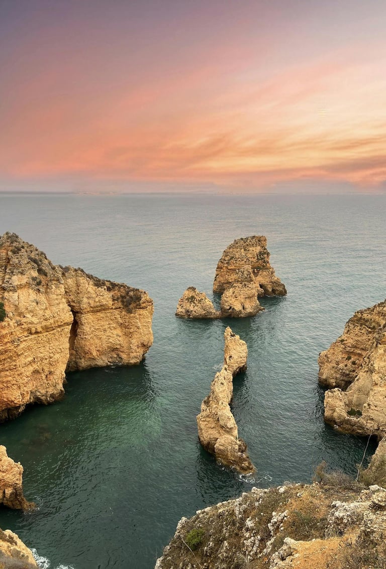 Wo sind die schönsten Felsen an der Algarve